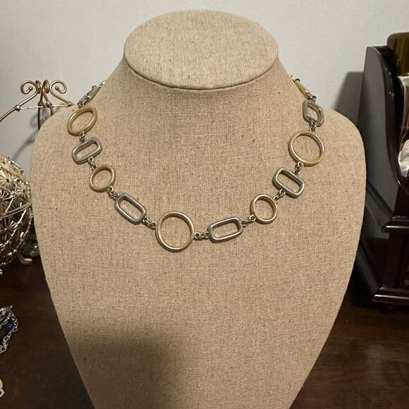 Lia sophia necklace Gold And Silver Tone 16 “ Full Length - Picture 1 of 3